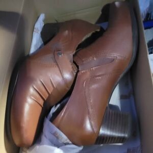 Elegant Brown Women's Shoes